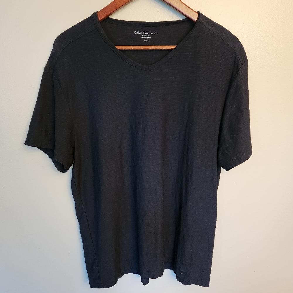 Calvin Klein Jeans XL Vneck T-shirt Black